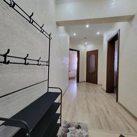 Apartment Two Rooms And Living Chisinau Exterior photo
